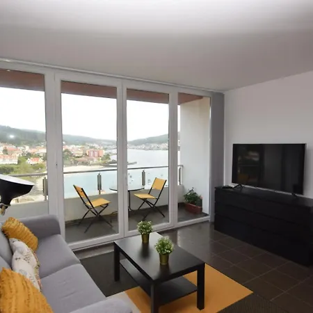 Apartment Playa De Quenxe Corcubion